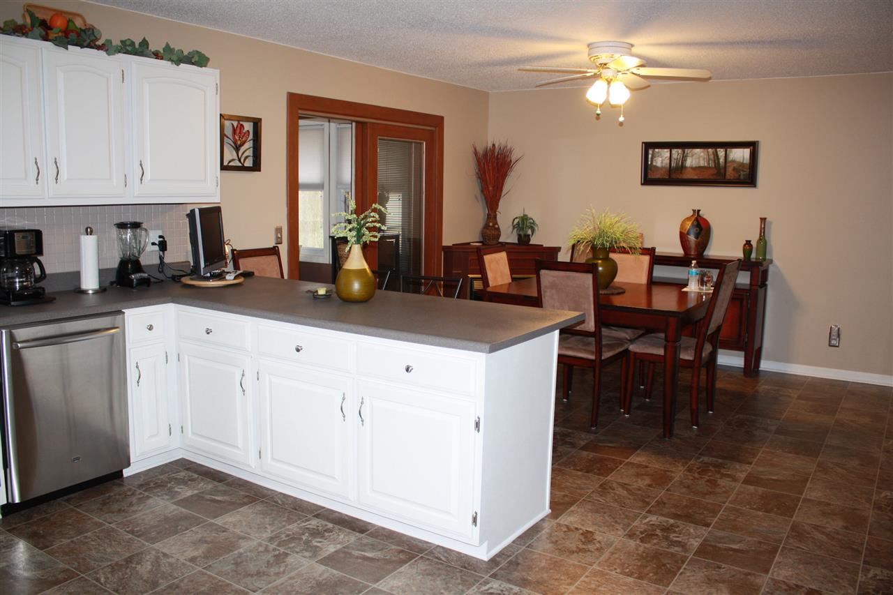 1220 Mockingbird Ln, Mount Vernon, IN 47620 photo 15