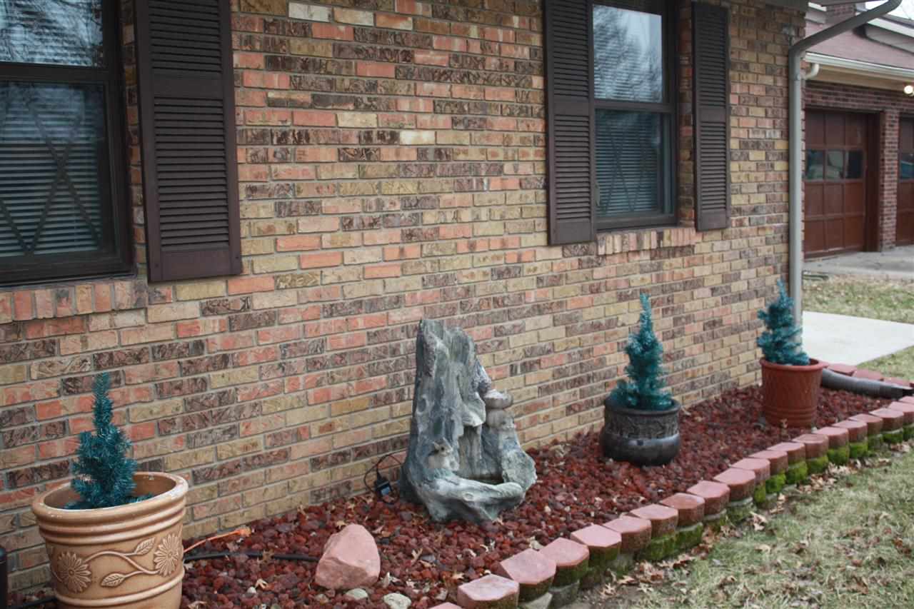 1220 Mockingbird Ln, Mount Vernon, IN 47620 photo 13