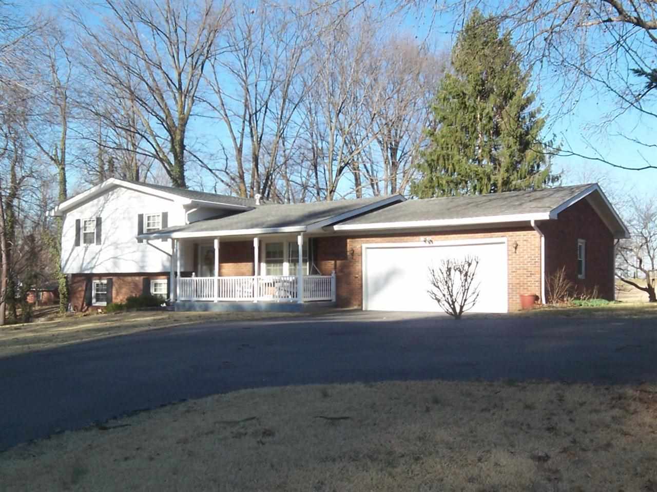 5266 Tarrytown Rd, Newburgh, IN 47630 photo 1