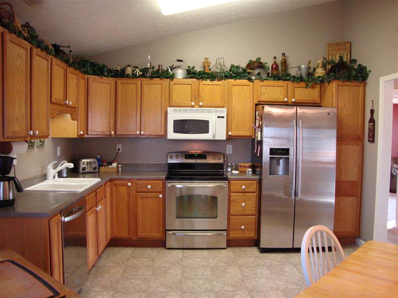 2337 Winterset Dr, Lafayette, IN 47909 photo 2