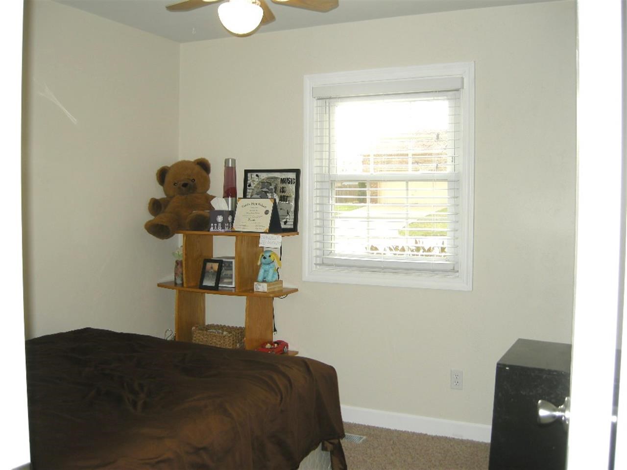 5122 E Sherwood Dr, Newburgh, IN 47630 photo 12