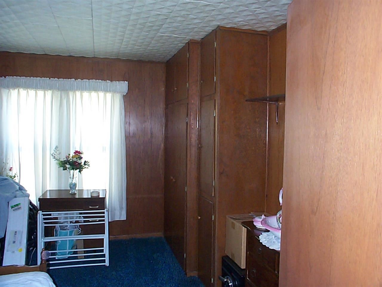 248 W Main St, Butler, IN 46721 photo 16