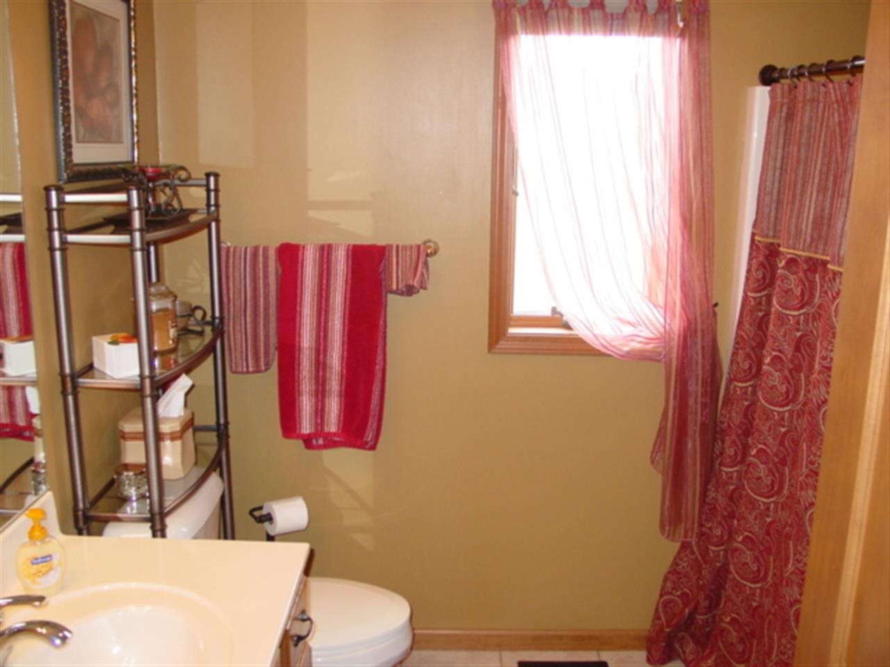 3340 N Royal Oak Ct, Warsaw, IN 46582 photo 16