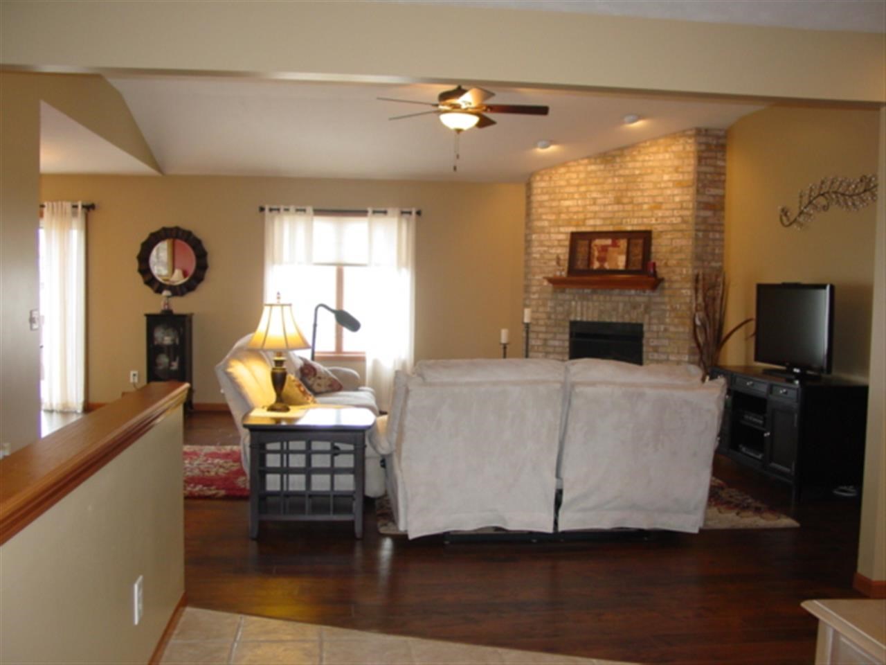 3340 N Royal Oak Ct, Warsaw, IN 46582 photo 7