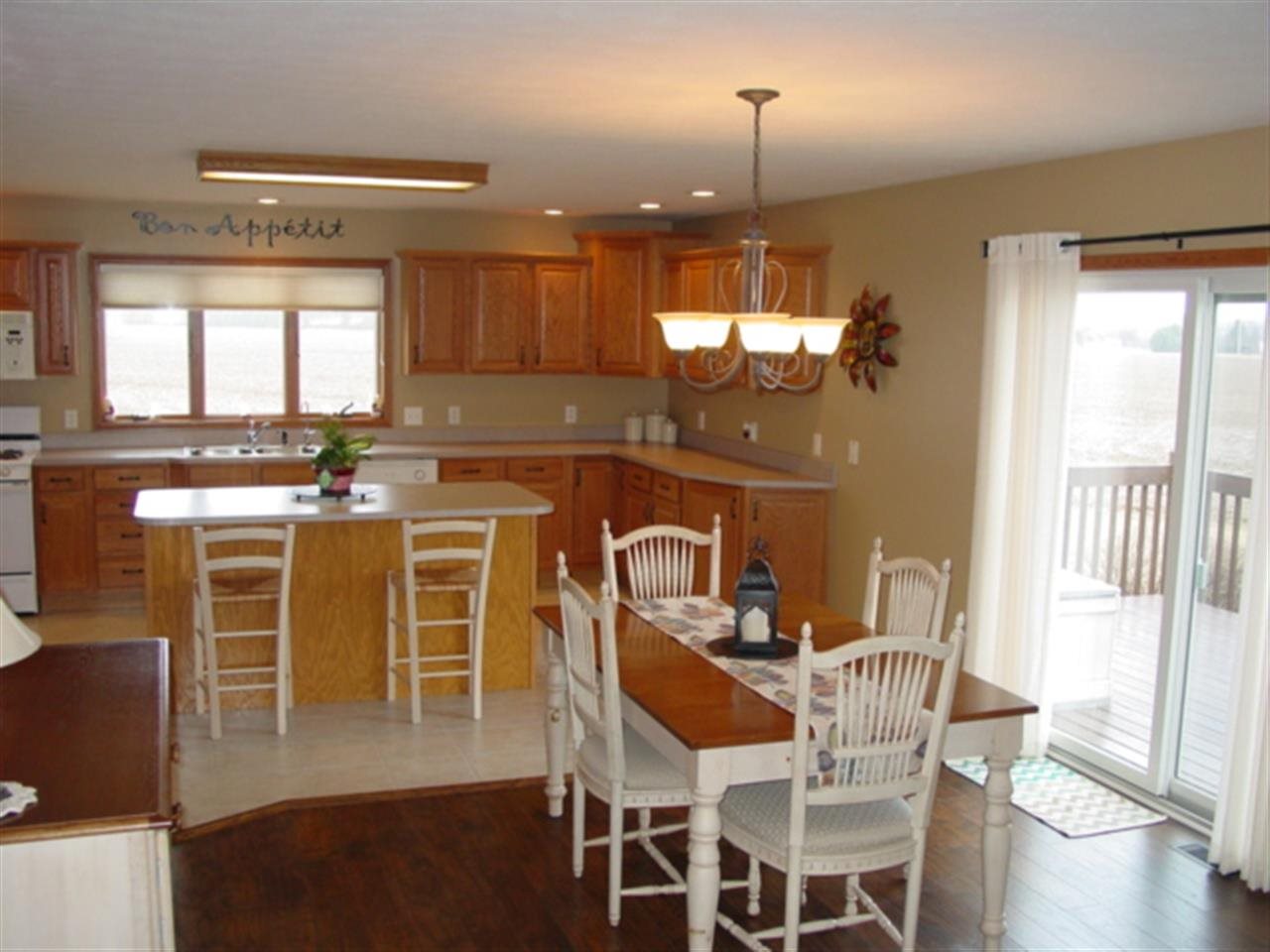 3340 N Royal Oak Ct, Warsaw, IN 46582 photo 4
