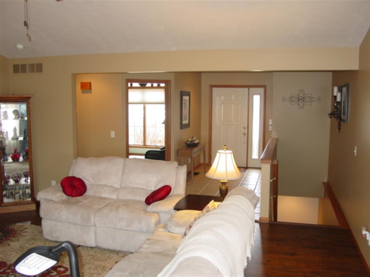 3340 N Royal Oak Ct, Warsaw, IN 46582 photo 10
