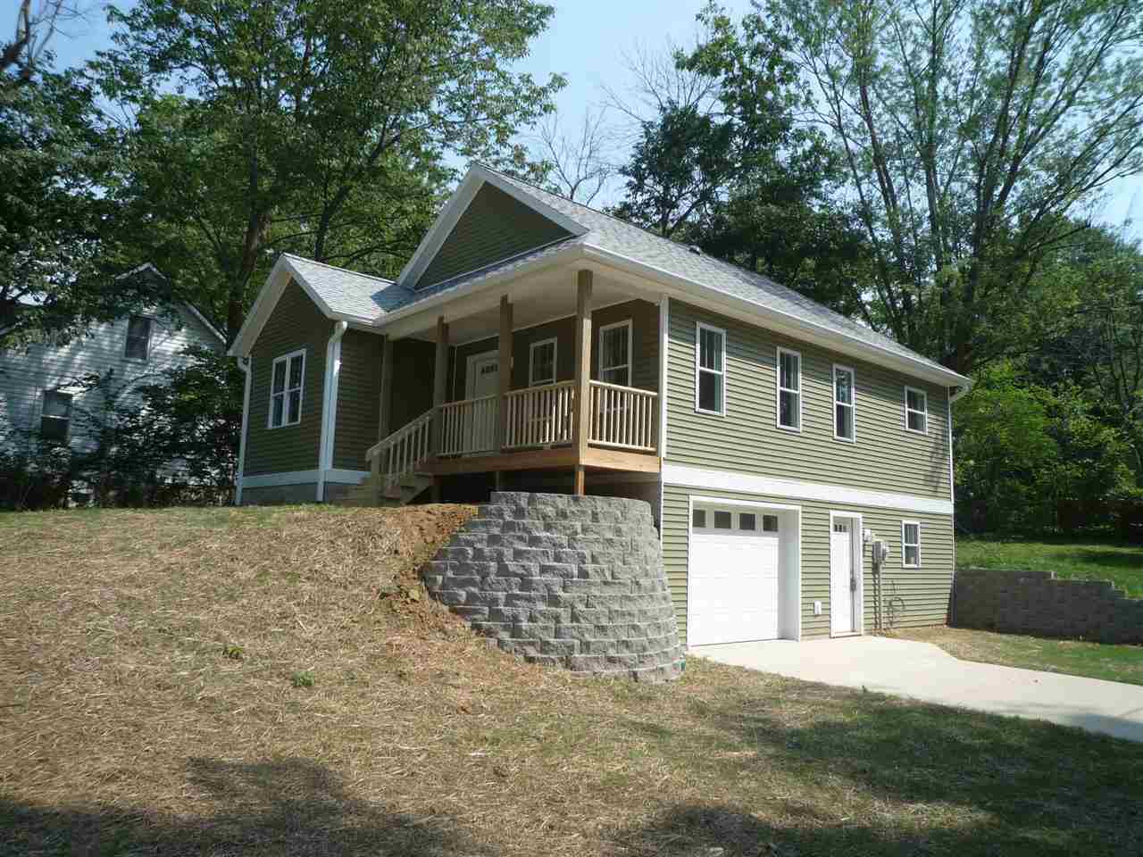 804 N Oolitic Dr, Bloomington, IN 47404 photo 3