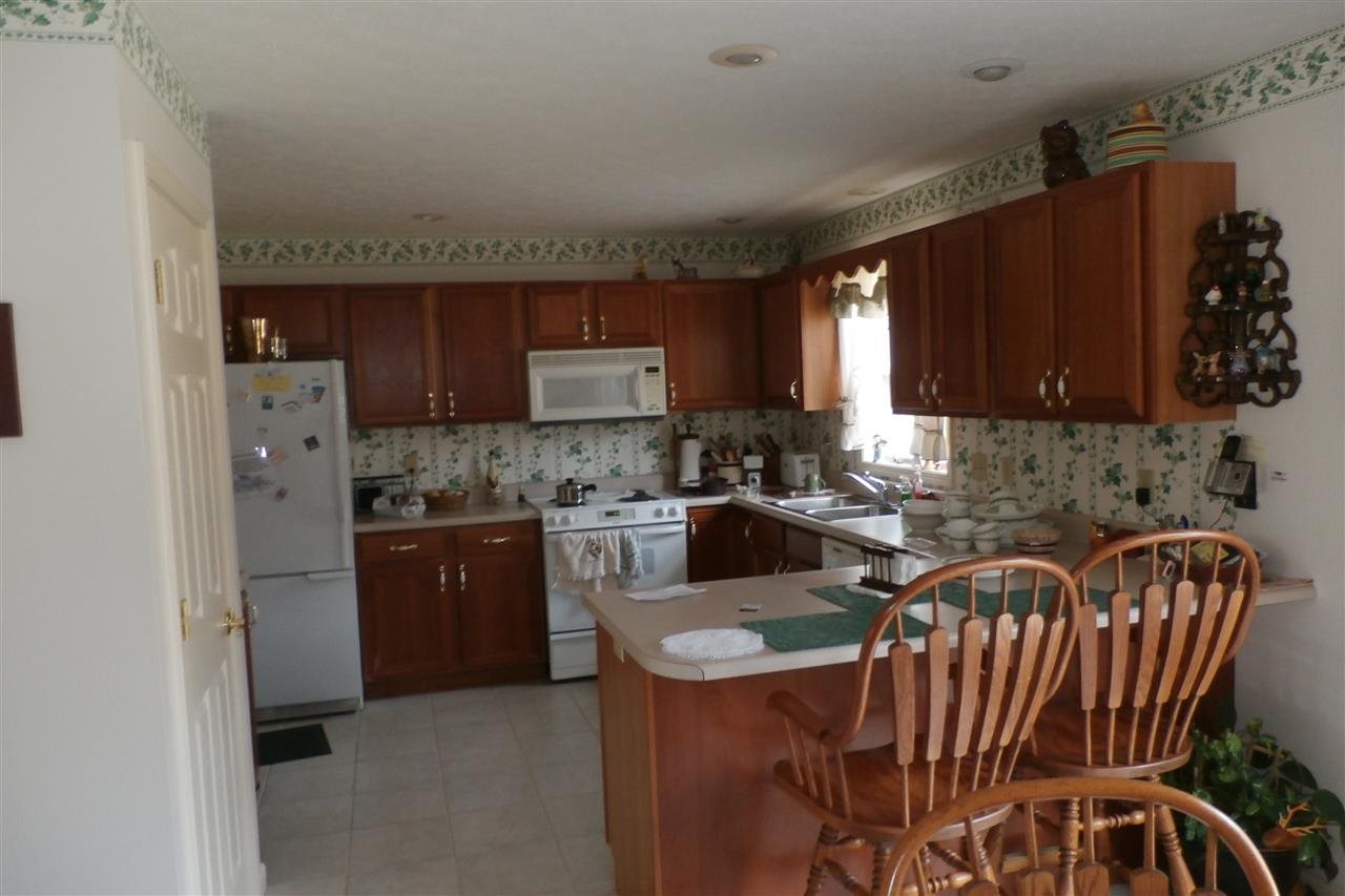 708 Imperial Dr, Evansville, IN 47711 photo 4