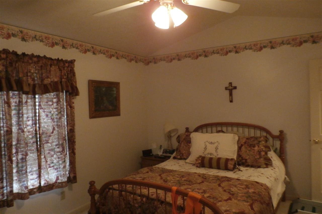 708 Imperial Dr, Evansville, IN 47711 photo 6