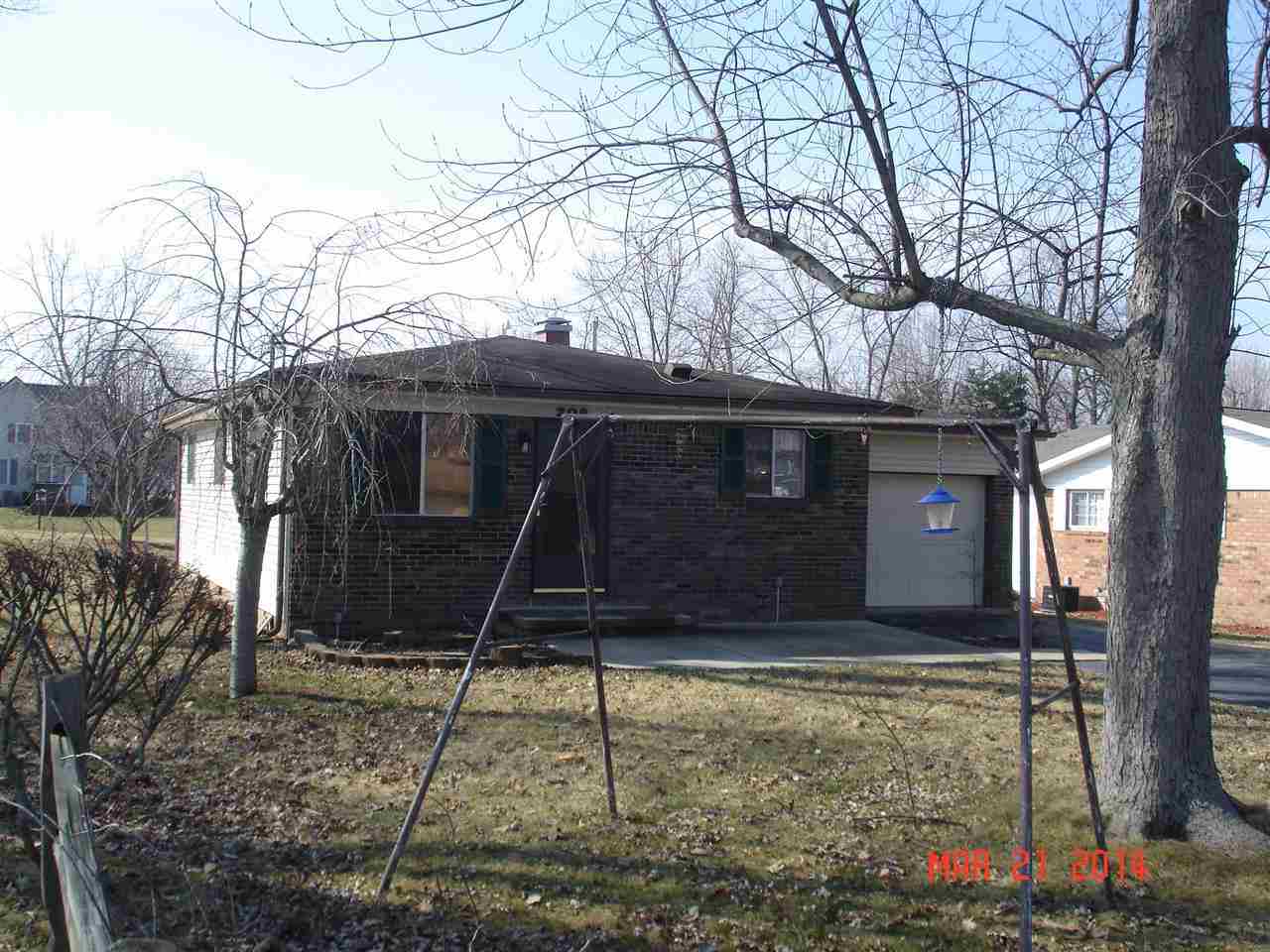 209 W South I St, Gas City, IN 46933 photo 1
