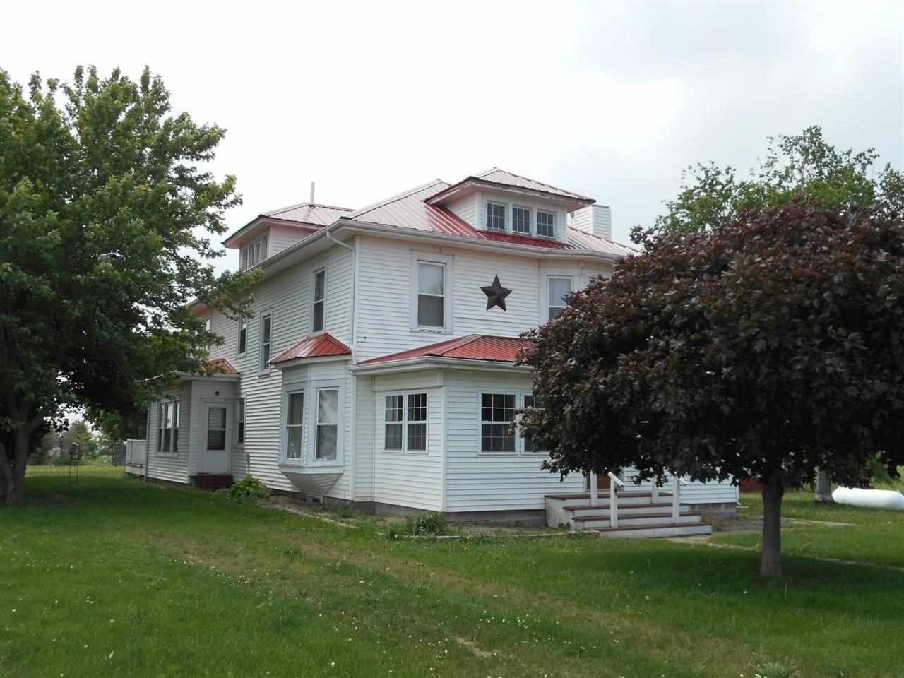 6529 W Division Rd, West Lebanon, IN 47991 photo 2