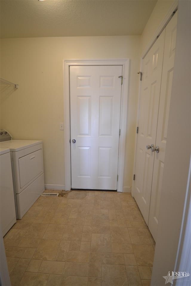 7920 Maysfield Hl, Fort Wayne, IN 46835 photo 14