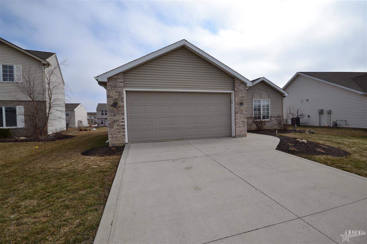 7920 Maysfield Hl, Fort Wayne, IN 46835 photo 1