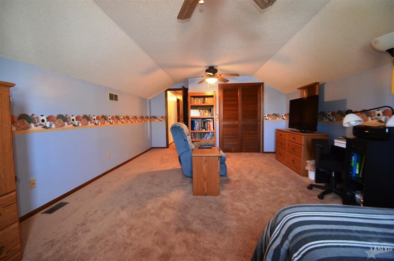 4217 Holly Tree Pl, Fort Wayne, IN 46804 photo 19