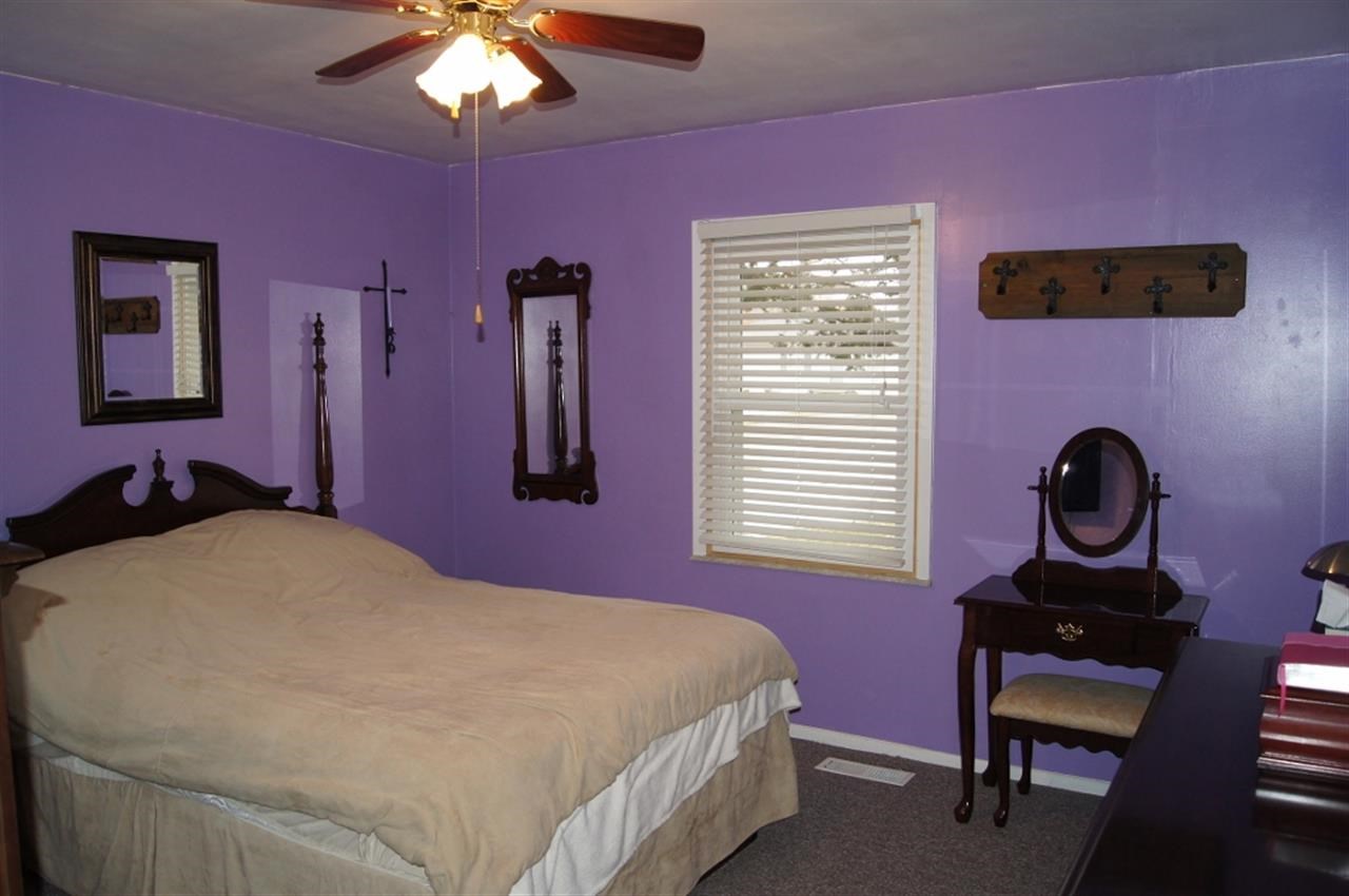 3681 N Greenwood Dr, Warsaw, IN 46582 photo 7