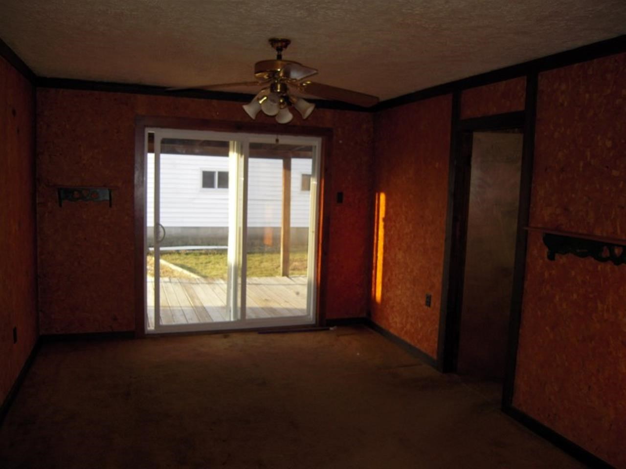 1157 W Mcclurg St, Frankfort, IN 46041 photo 6