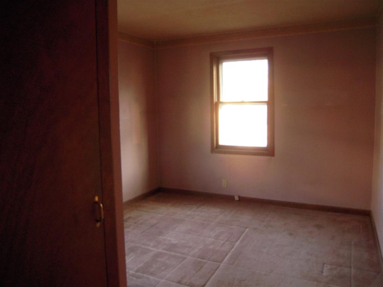 1157 W Mcclurg St, Frankfort, IN 46041 photo 12
