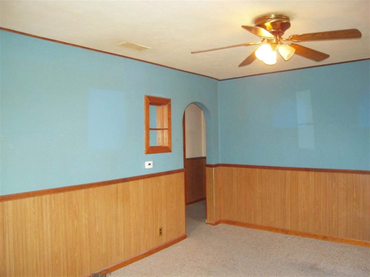 1157 W Mcclurg St, Frankfort, IN 46041 photo 2