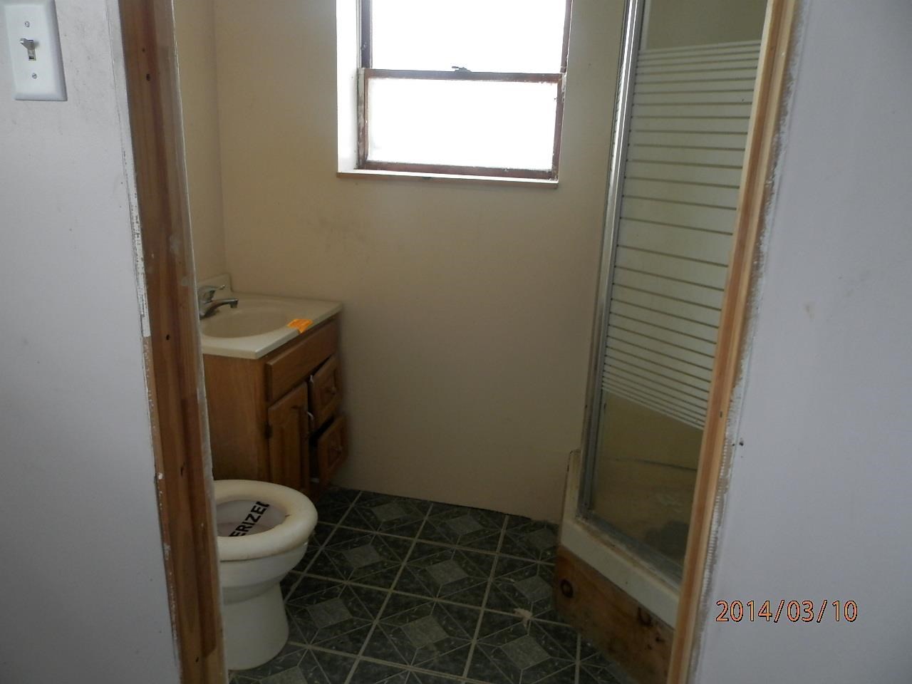 7665 N 1050 E, Howe, IN 46746 photo 14