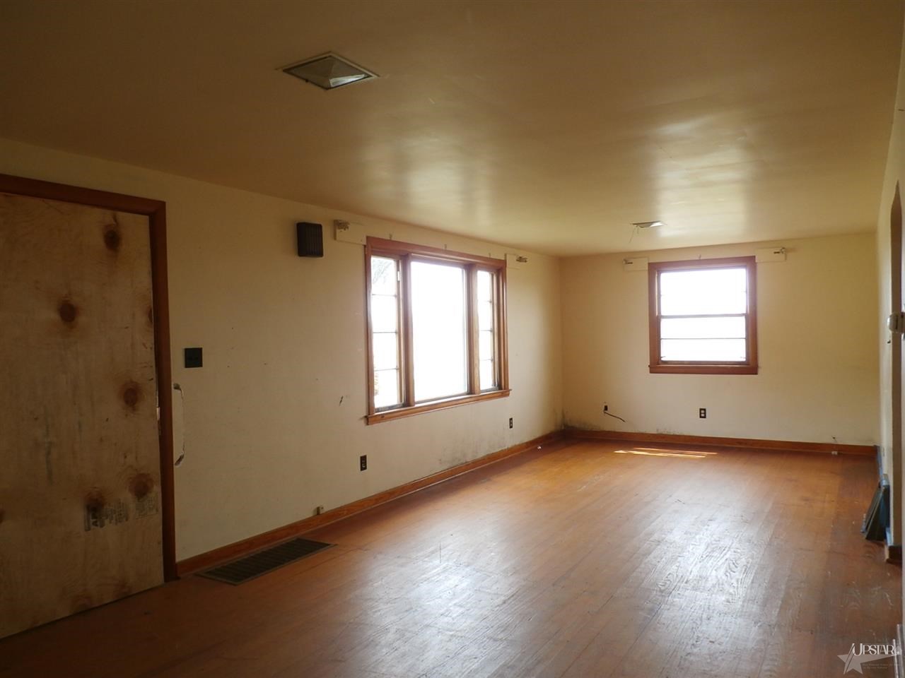 3919 Mahon, Roanoke, IN 46783 photo 7