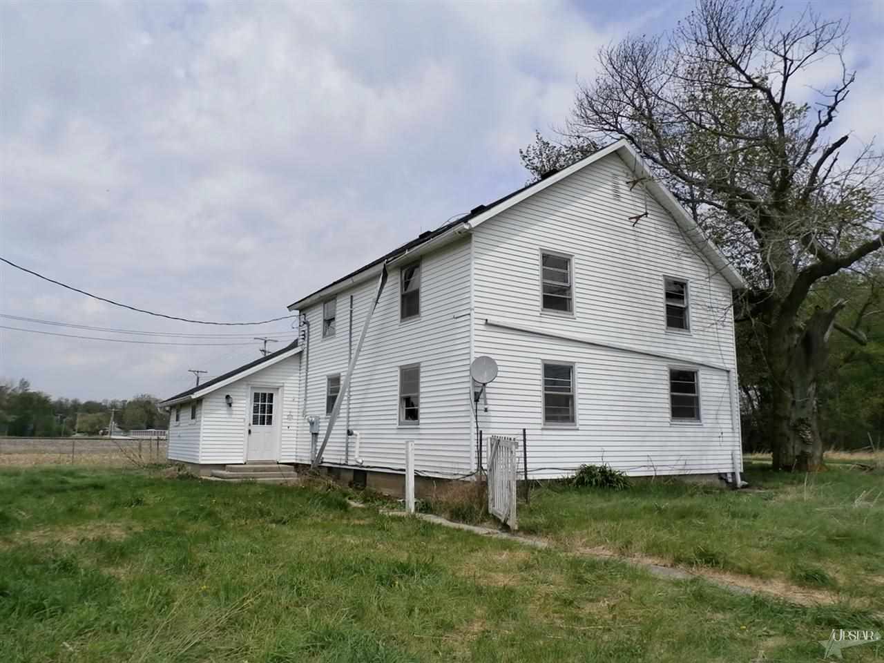 3919 Mahon, Roanoke, IN 46783 photo 2