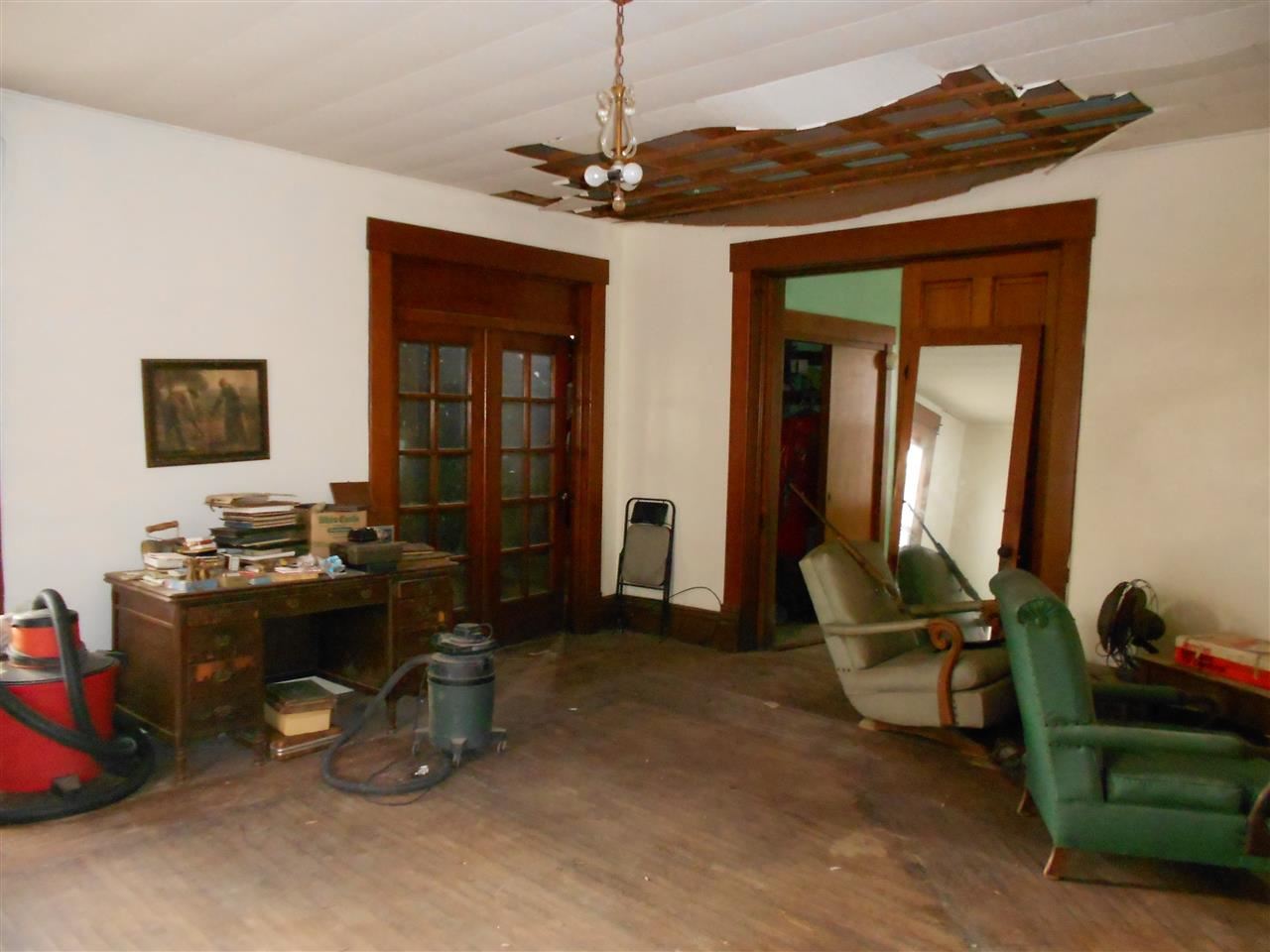 109 N Newton St, Goodland, IN 47948 photo 7