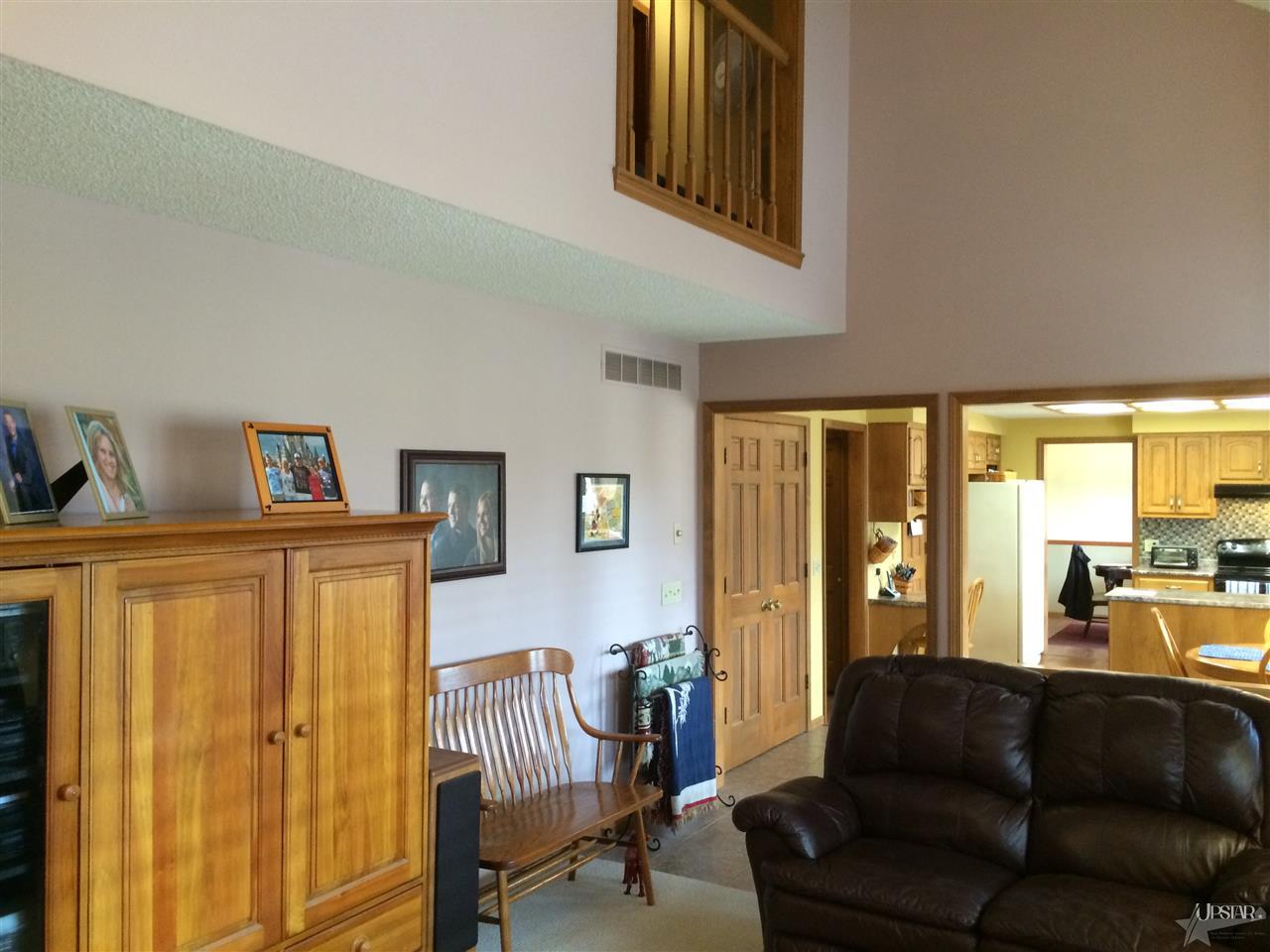 10719 Bayou Blvd, Fort Wayne, IN 46845 photo 14