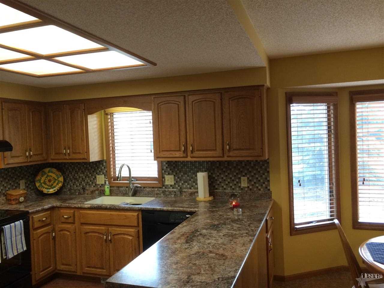 10719 Bayou Blvd, Fort Wayne, IN 46845 photo 11