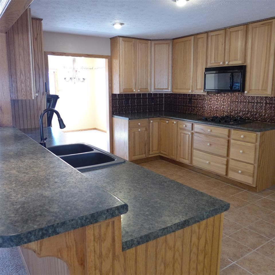 7702 N 975 W, Delphi, IN 46923 photo 3