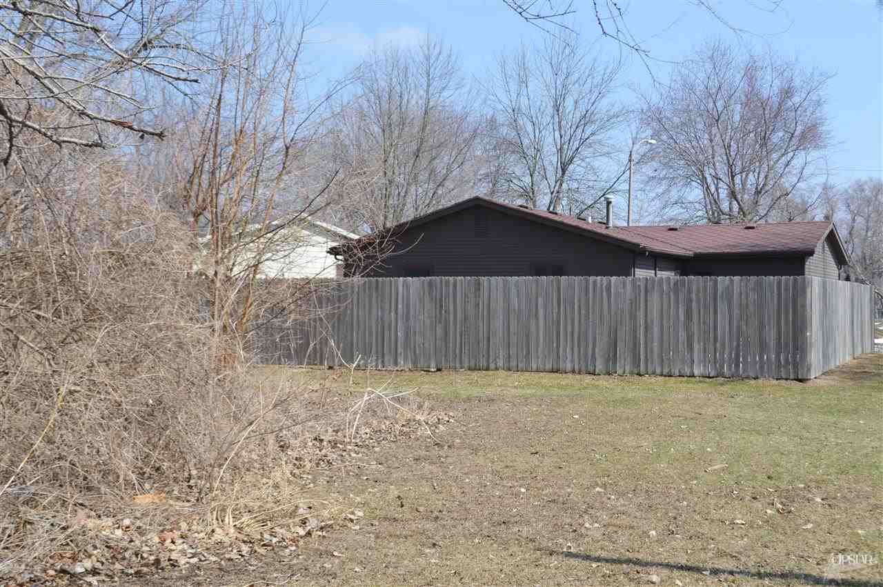 2928 Pinewood Dr, Fort Wayne, IN 46809 photo 23