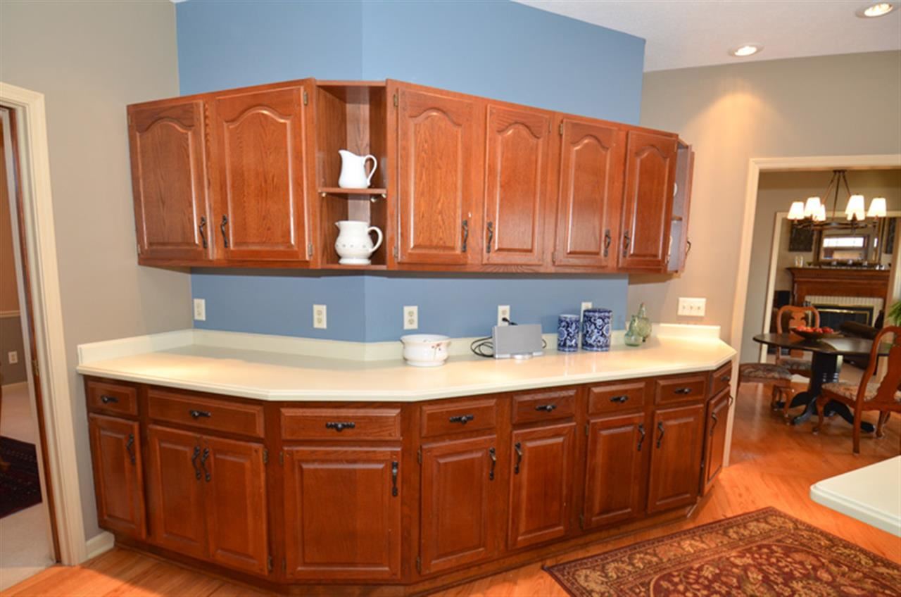 15545 Spring Ct, Granger, IN 46530 photo 9