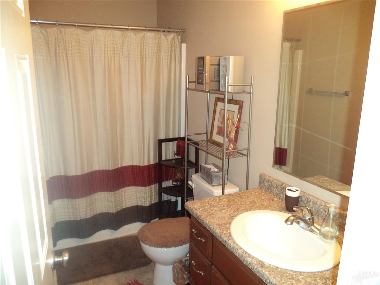 15289 Bears Breech Ct, Huntertown, IN 46748 photo 9
