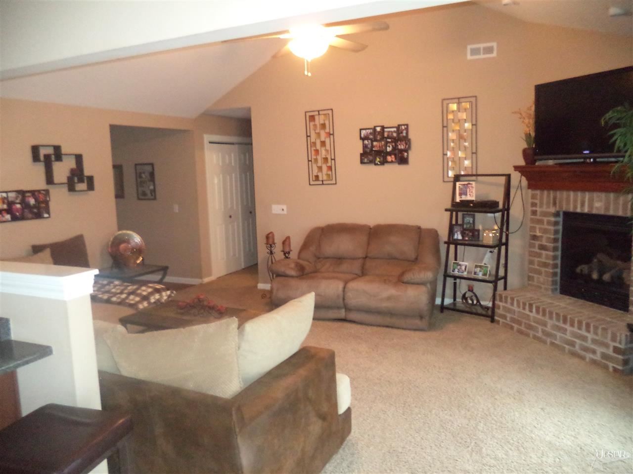 15289 Bears Breech Ct, Huntertown, IN 46748 photo 17