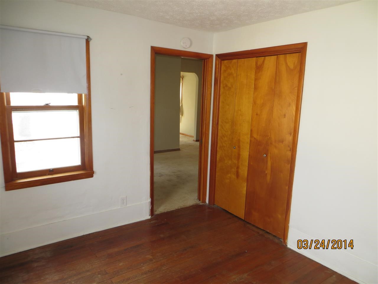 304 N Independence, Windfall, IN 46076 photo 9