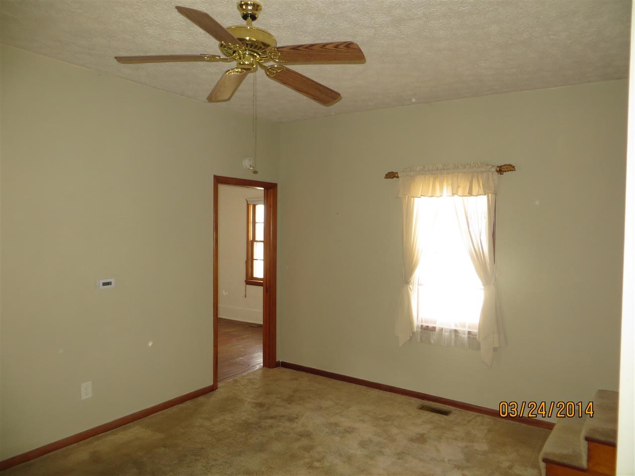 304 N Independence, Windfall, IN 46076 photo 7