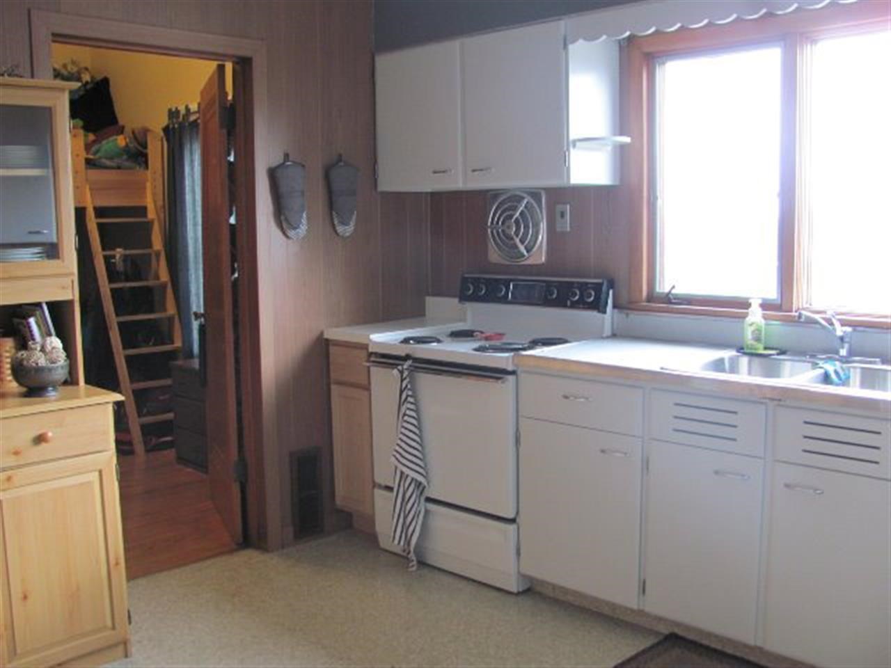 64 E Smithson Rd, Reynolds, IN 47980 photo 9