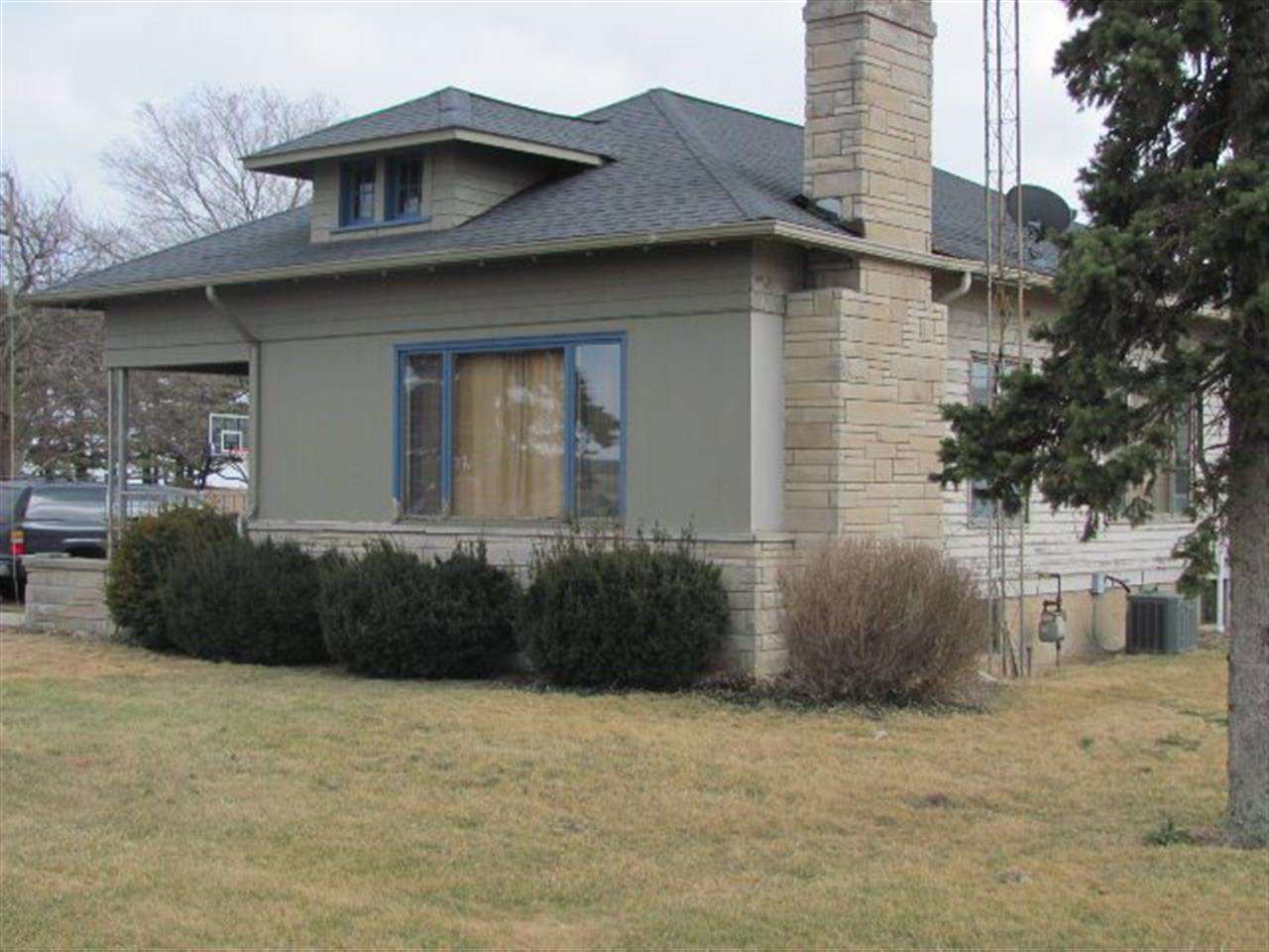 64 E Smithson Rd, Reynolds, IN 47980 photo 2