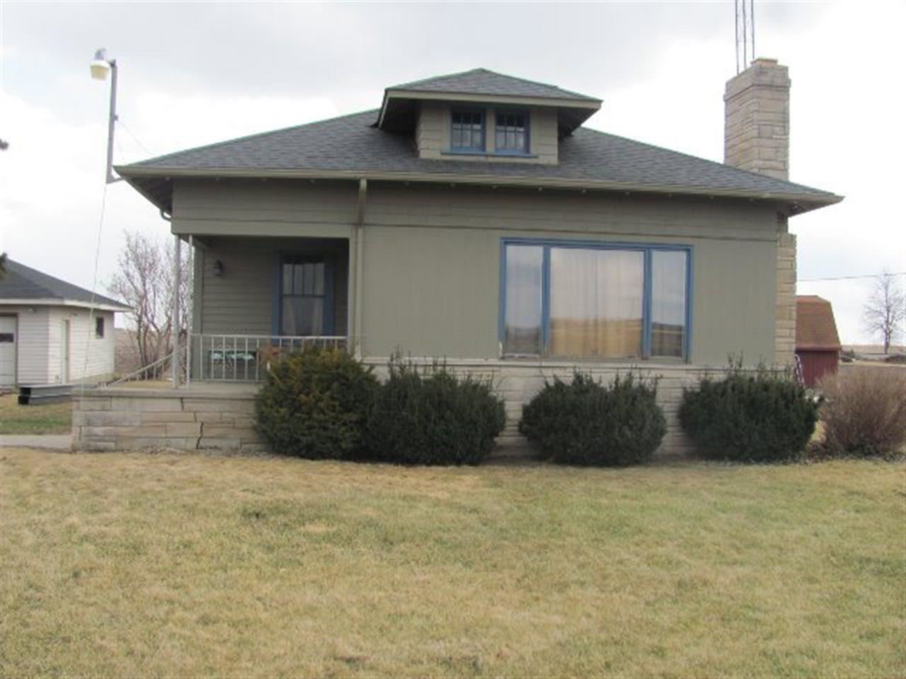 64 E Smithson Rd, Reynolds, IN 47980 photo 1