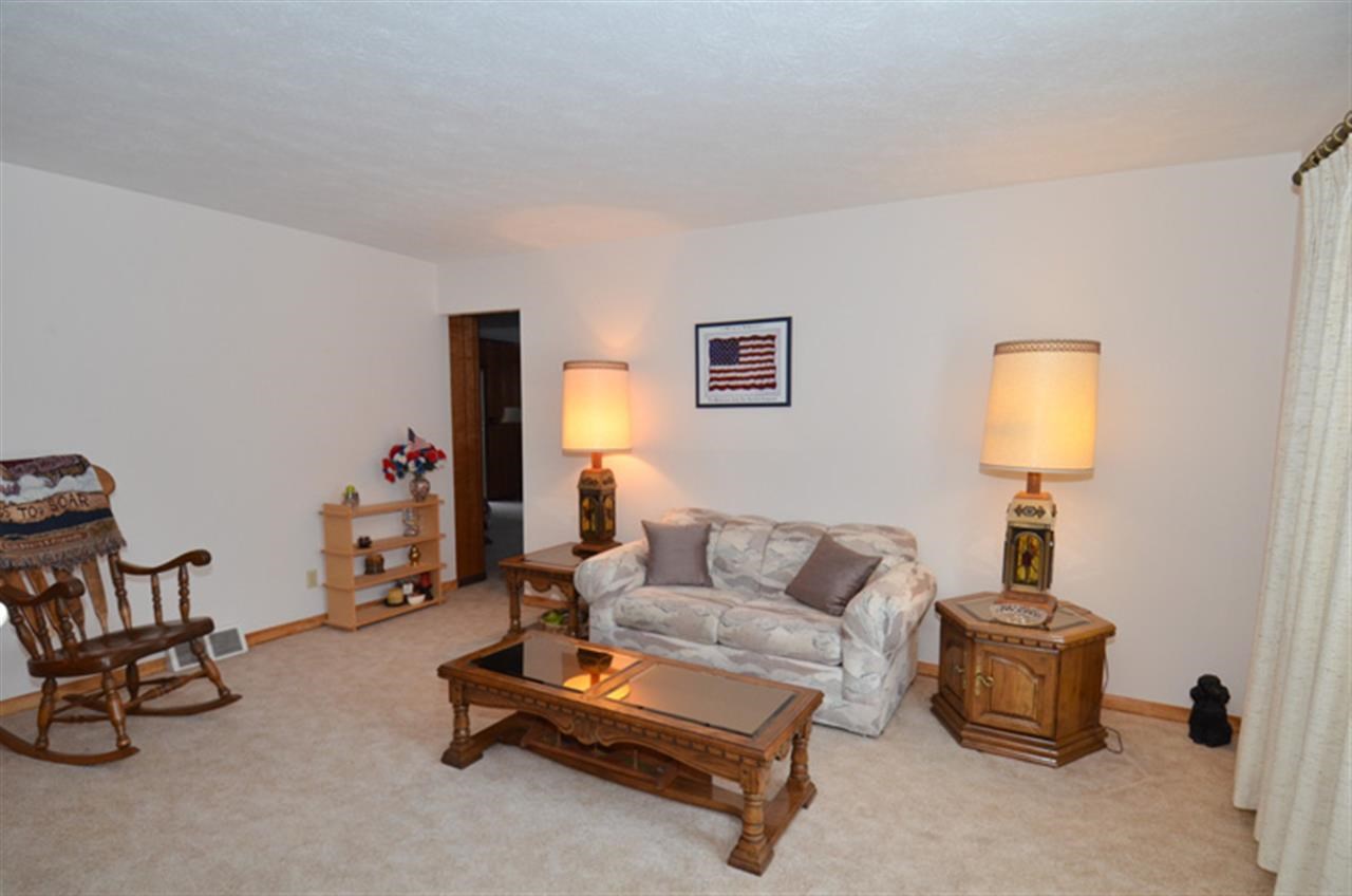 1420 Matthews Ln, South Bend, IN 46614 photo 12