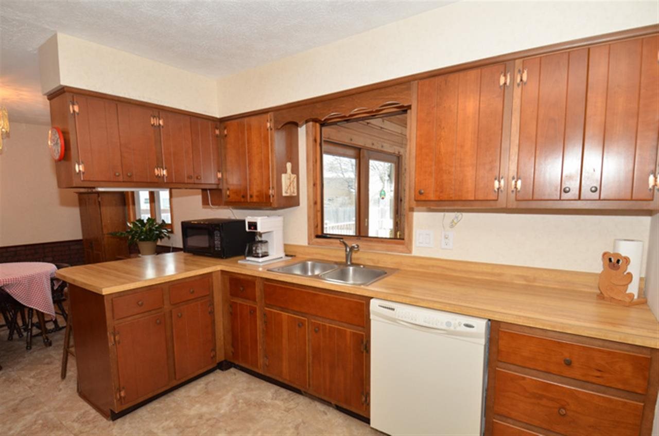 1420 Matthews Ln, South Bend, IN 46614 photo 6