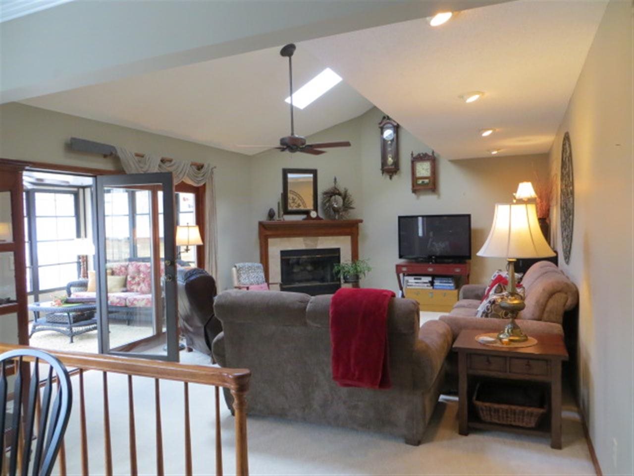 504 Henry Ct, Kendallville, IN 46755 photo 10