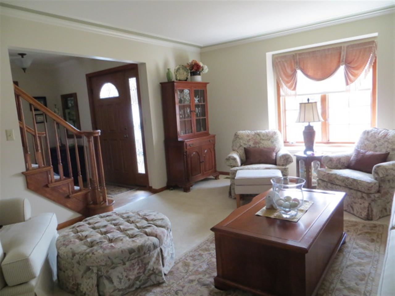 504 Henry Ct, Kendallville, IN 46755 photo 13