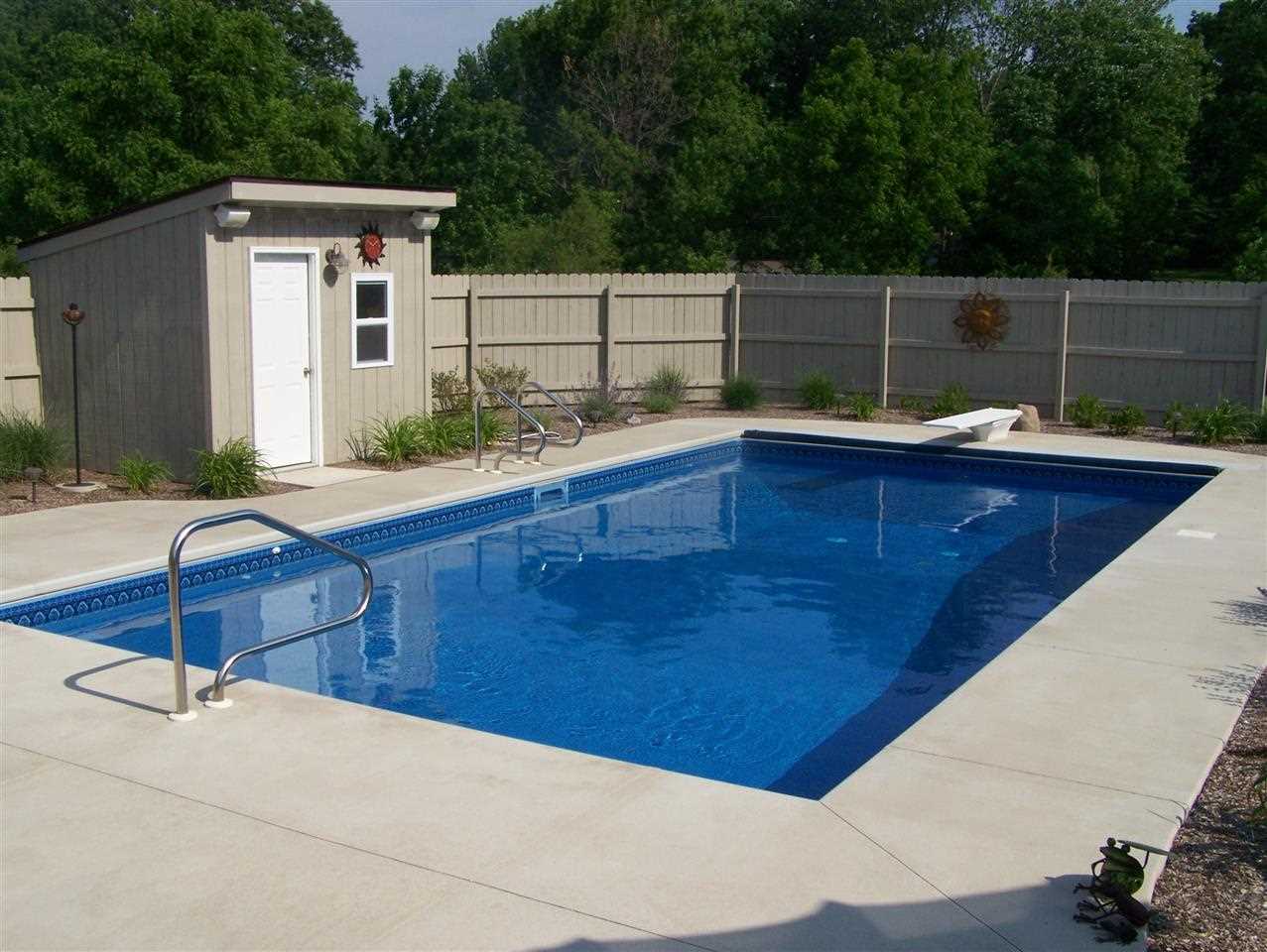 504 Henry Ct, Kendallville, IN 46755 photo 30