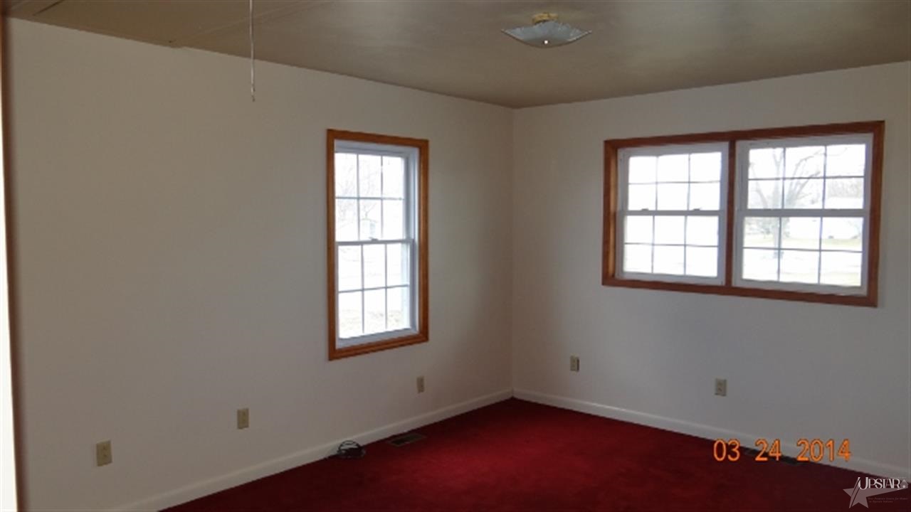 302 Gateway Ave, Churubusco, IN 46723 photo 13