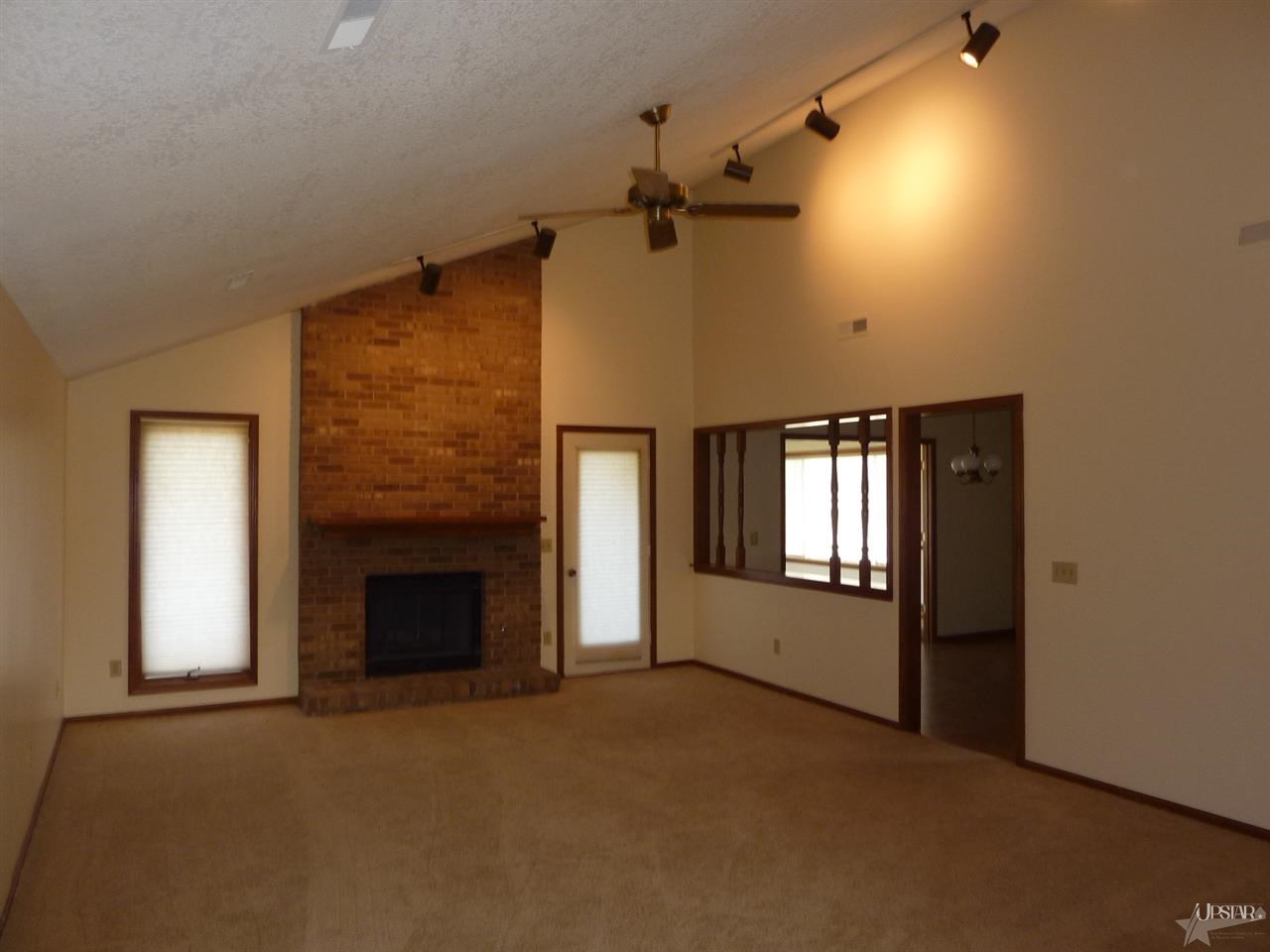 2808 Sawgrass Trl, Fort Wayne, IN 46808 photo 3