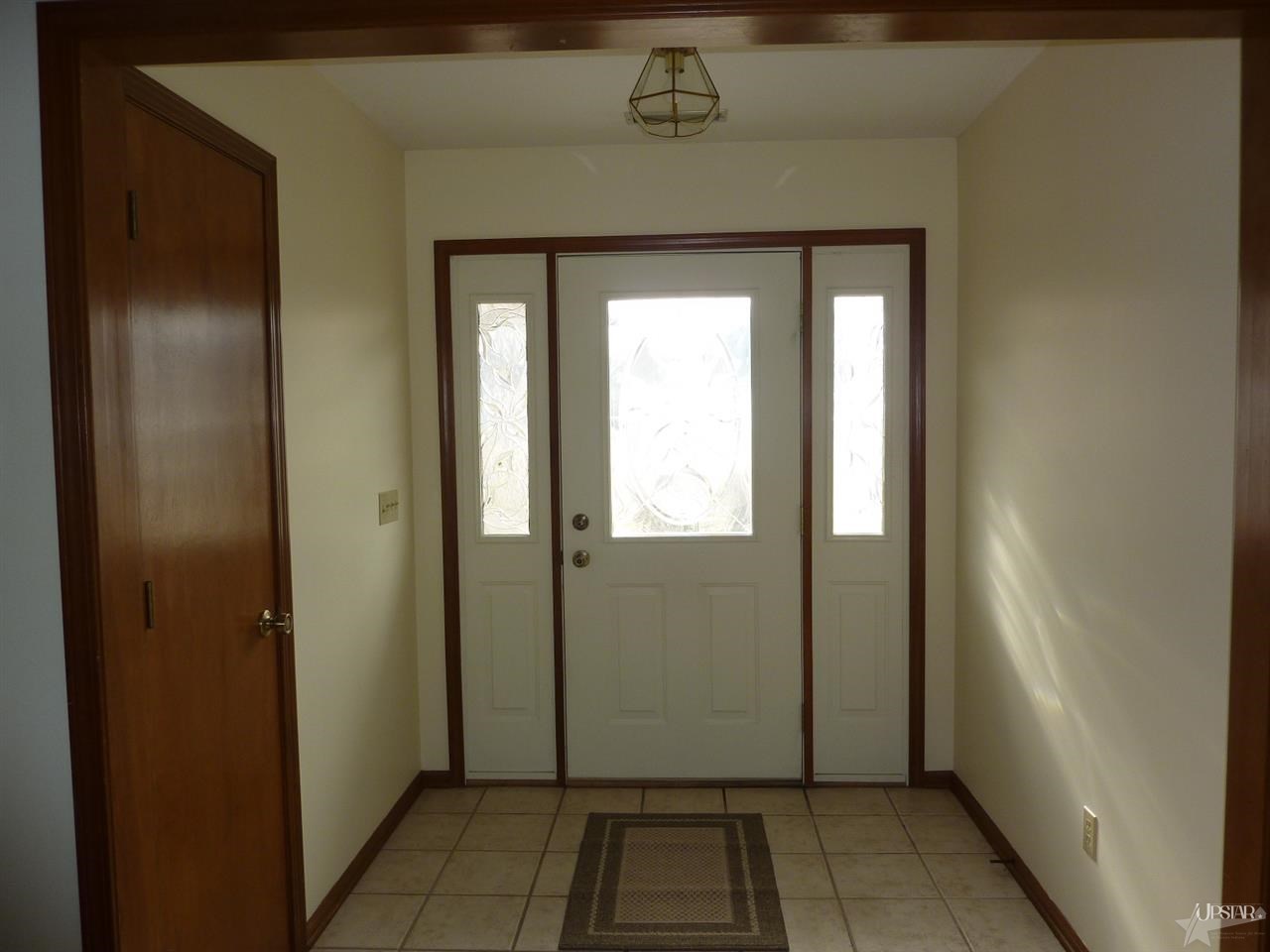 2808 Sawgrass Trl, Fort Wayne, IN 46808 photo 2