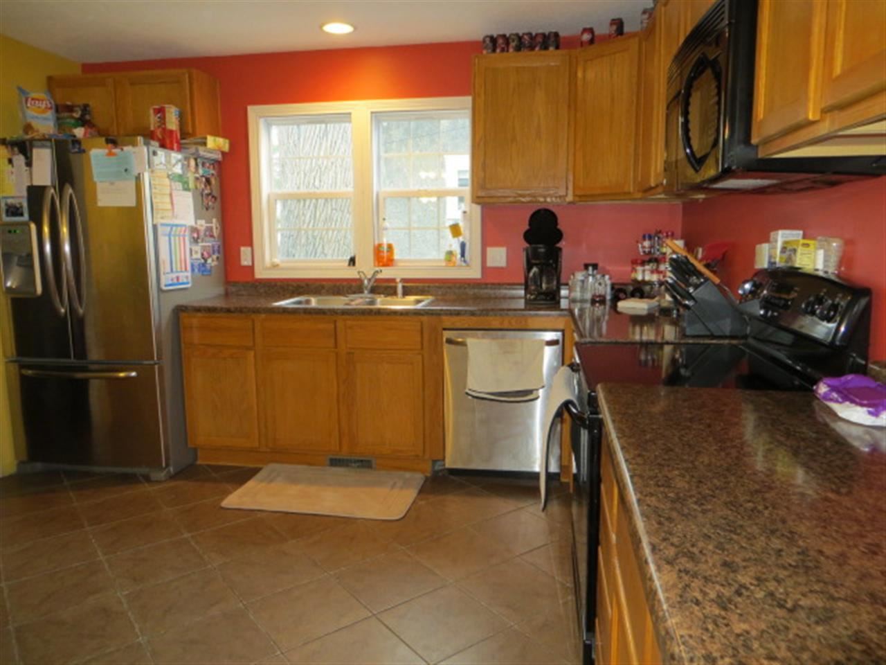 115 Clark St, Kendallville, IN 46755 photo 5