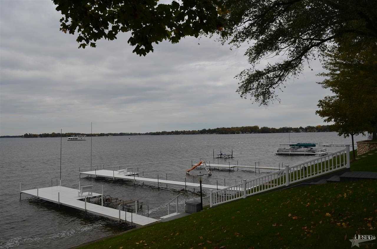 10469 N Grand Blvd, Syracuse, IN 46567 photo 6