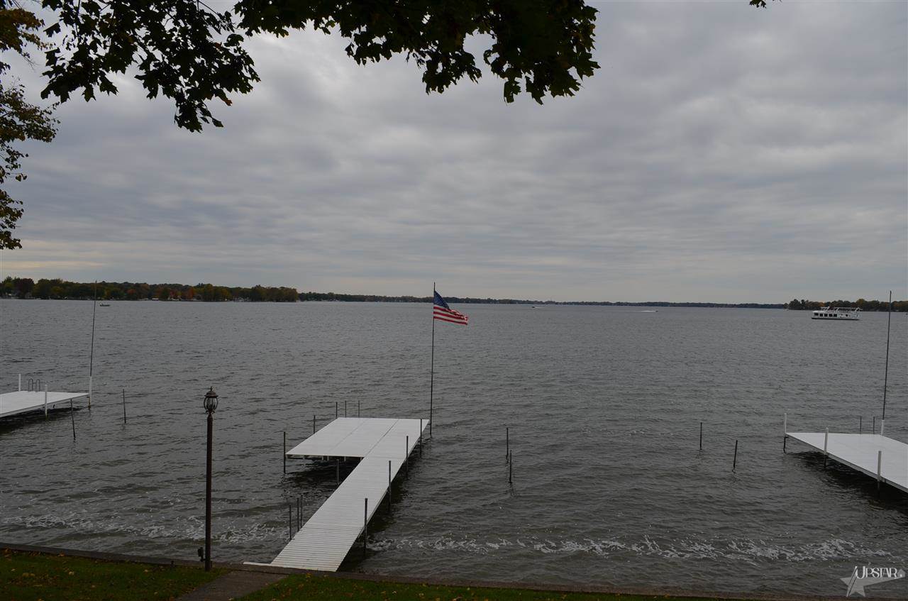 10469 N Grand Blvd, Syracuse, IN 46567 photo 9