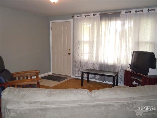 6539 Bellefield Dr, Fort Wayne, IN 46835 photo 3